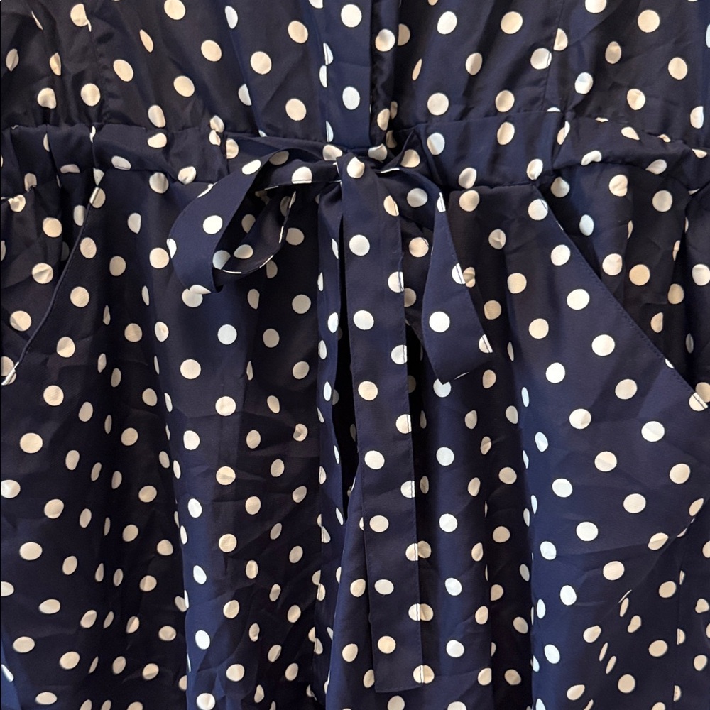 Vince Camuto Dark Blue and White Polka Dot shorts jumpsuit - Picture 5 of 5